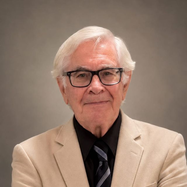 Amb. Dr. Carlos Sousa
